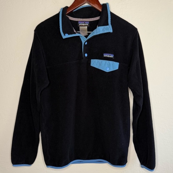 Patagonia Women's Lightweight Synchilla® Snap-T® Pullover Size Medium - Picture 1 of 6